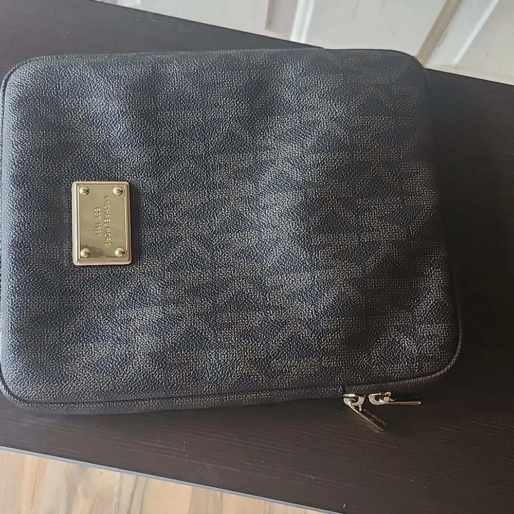 Michael Kors Dark Brown Messenger Bag